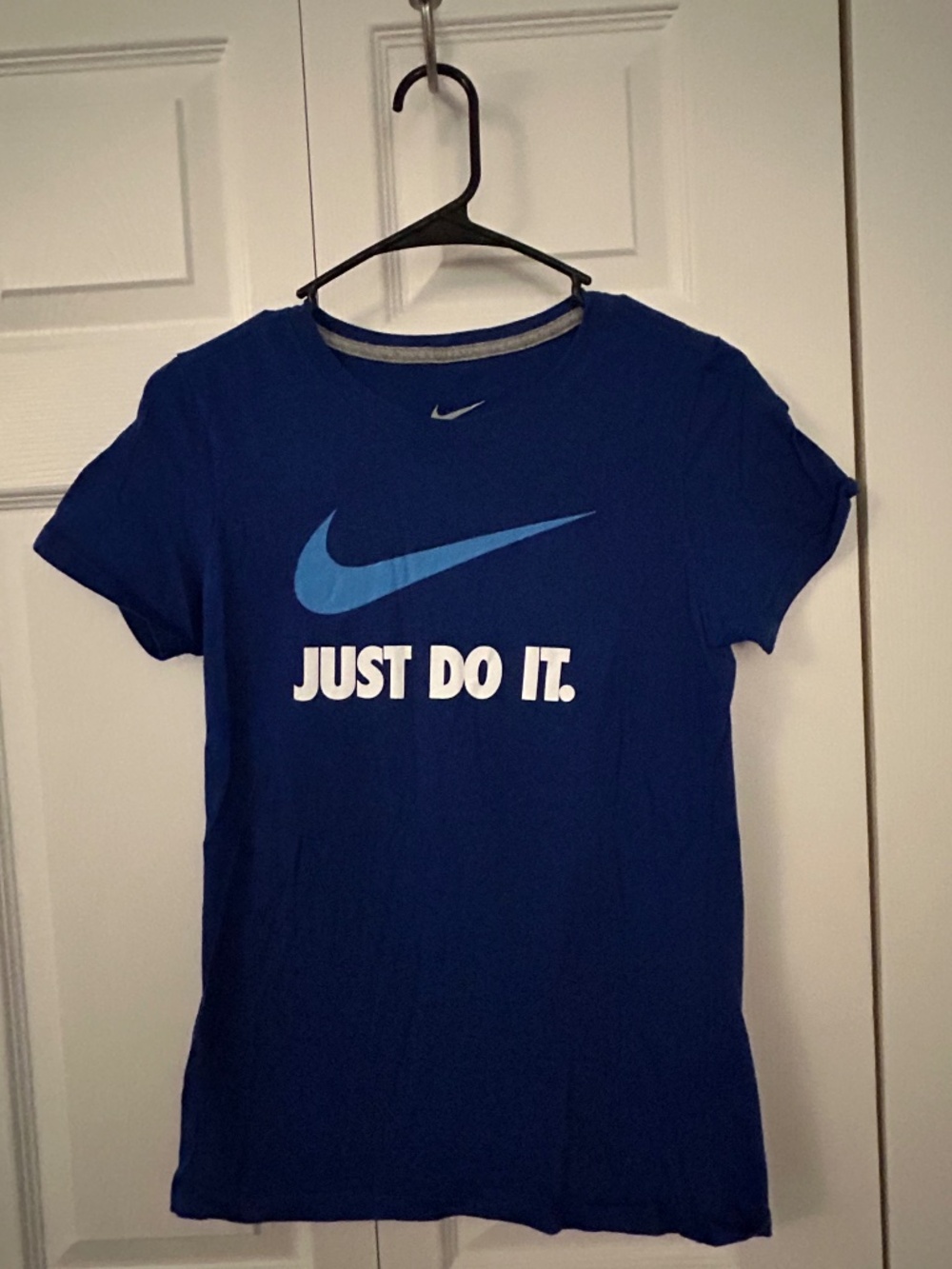 Nike Just Do It Blue T-shirt - Medium